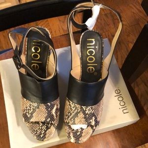 Nicole Black Snake Print